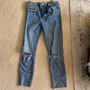 Zara Women's Cropped Blue Ripped Jeans